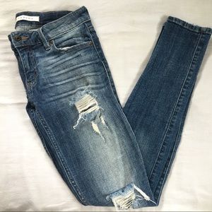 Cozy lower rise stretchy jeans